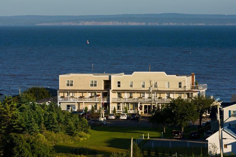 Parkland Village Inn 阿尔马 外观 照片